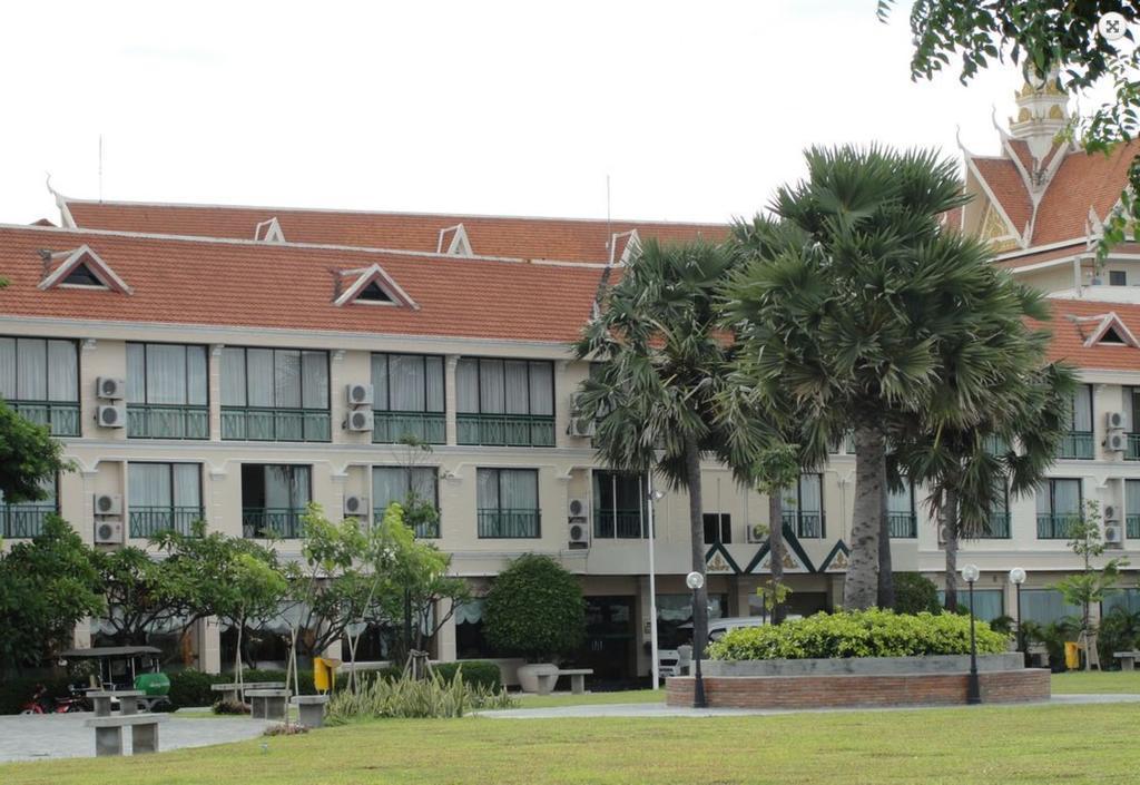 Imperial Boutique Hotel Phnom Penh Exterior photo