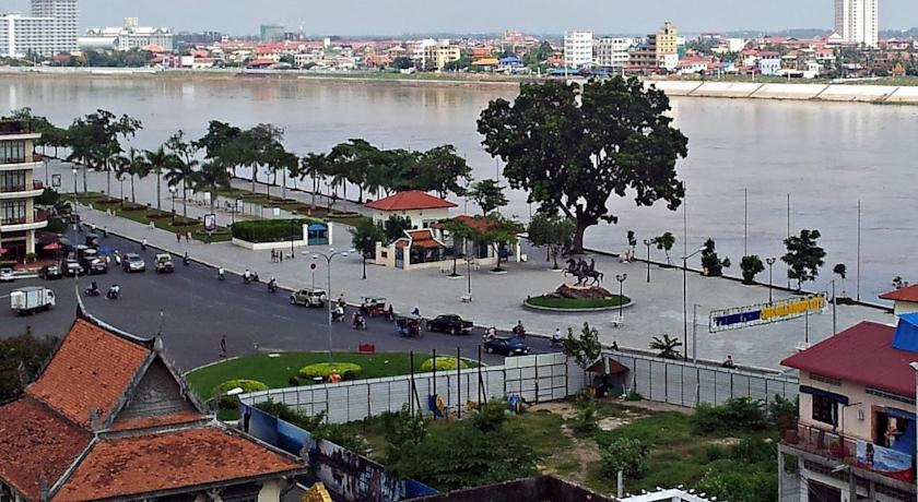 Imperial Boutique Hotel Phnom Penh Exterior photo